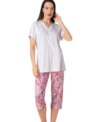 Γυναικεία κοντομάνικη πυτζάμα με εμπριμέ κάπρι RELAX 3326021 ροζ